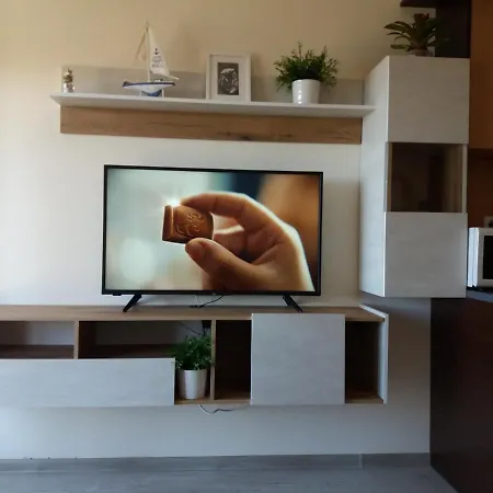 Lägenhet в комплекс зора 9a