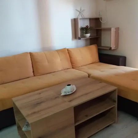 Appartement в комплекс зора 9a